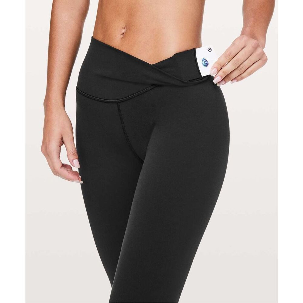 ✨Lululemon Wunder Under Hi-Rise Black Sz 6 Tight✨ - Picture 5 of 9